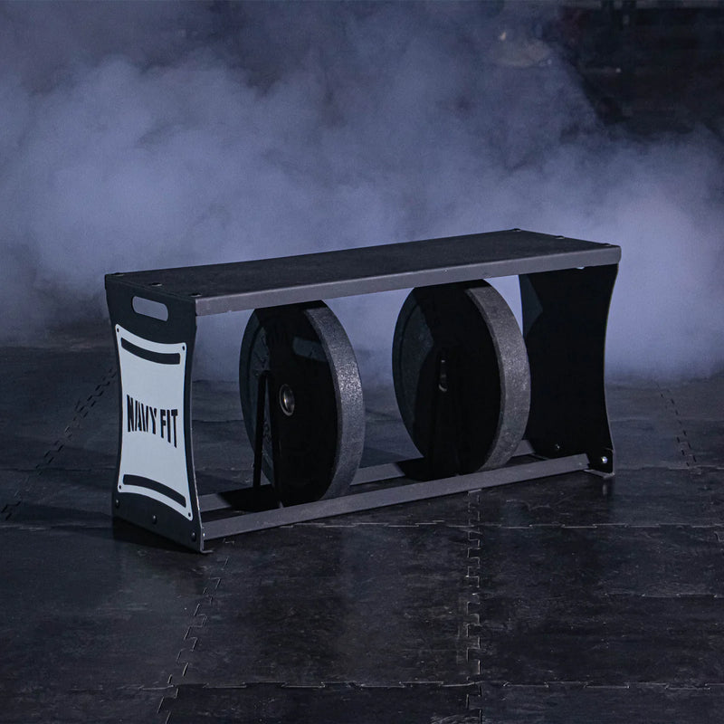 Banco Navyfit almacenador de discos en acero negro con diseño compacto y soporte estable.