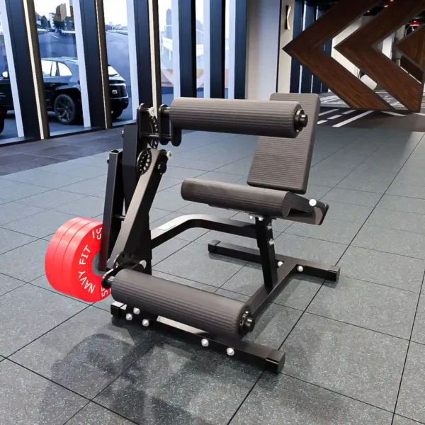 Leg Curl/Extension Machine Navyfit con rodillos ajustables y asiento acolchado para cuádriceps e isquiotibiales.