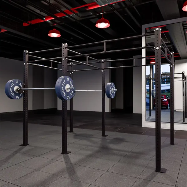 Rack Central en Cadena Doble Barra 120″ Navyfit con doble barra superior, 1 estación de squat/bench y 2 de pull-ups